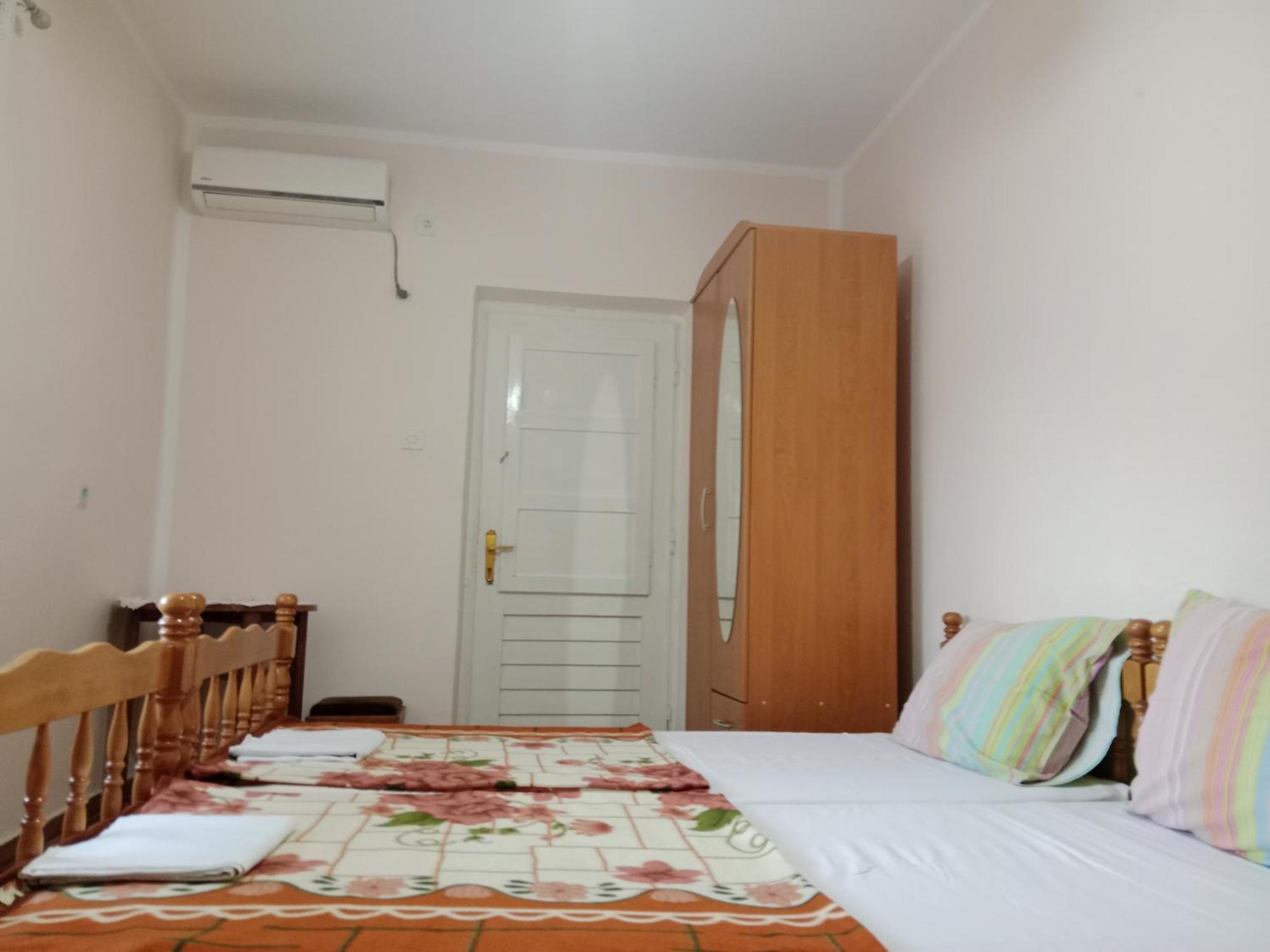 Rooms Banicevic Risan Kültér fotó