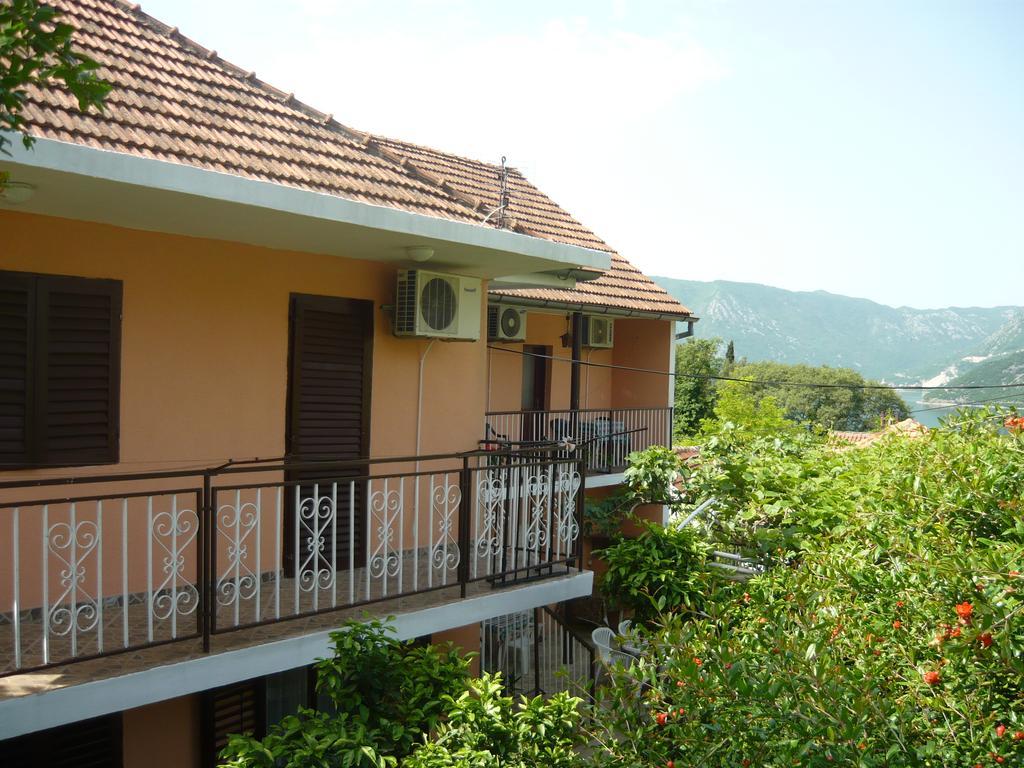 Rooms Banicevic Risan Kültér fotó