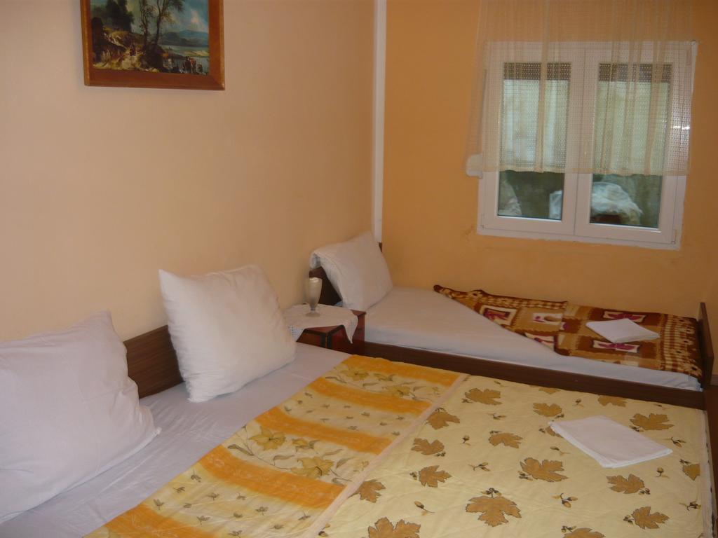 Rooms Banicevic Risan Szoba fotó